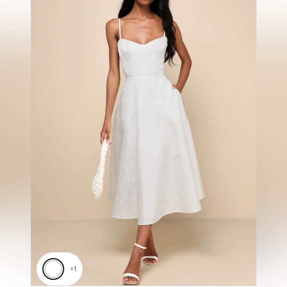 Meet for Tea White Jacquard Bustier
Midi Dress With Pockets